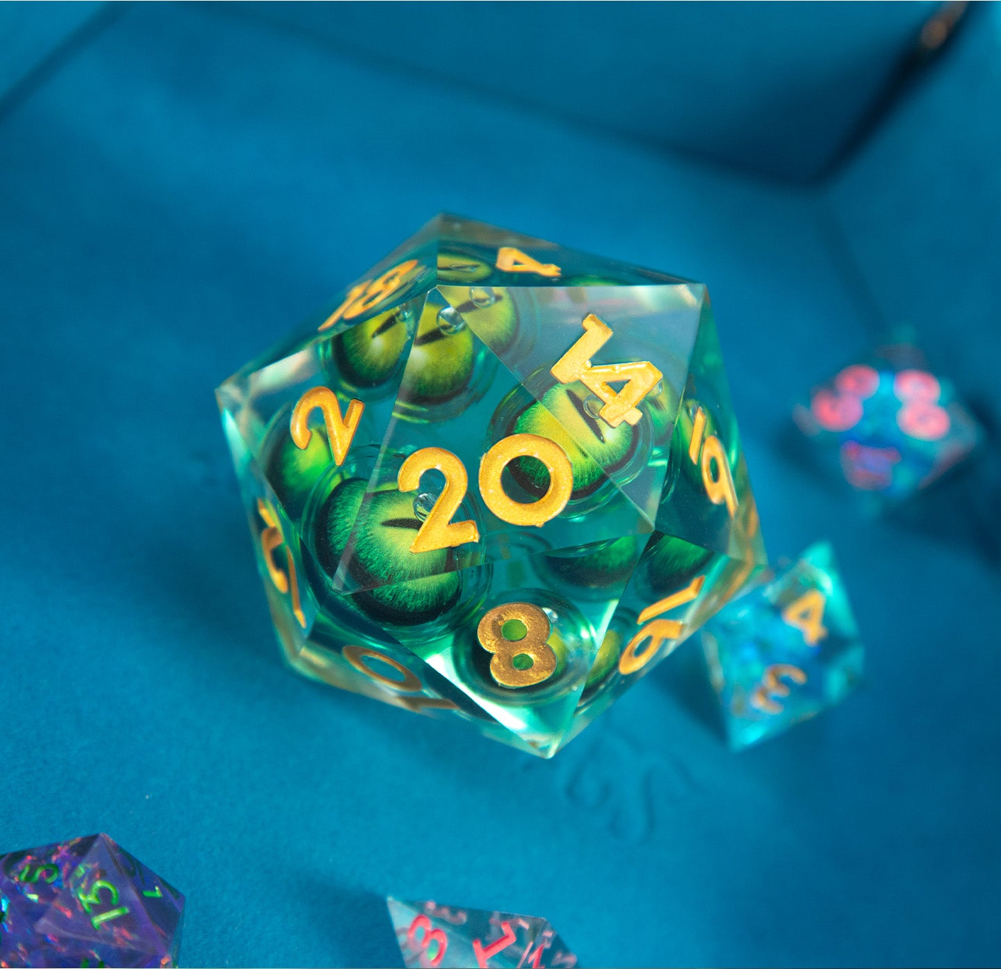 Jade Gaze Single D20 — 52 mm