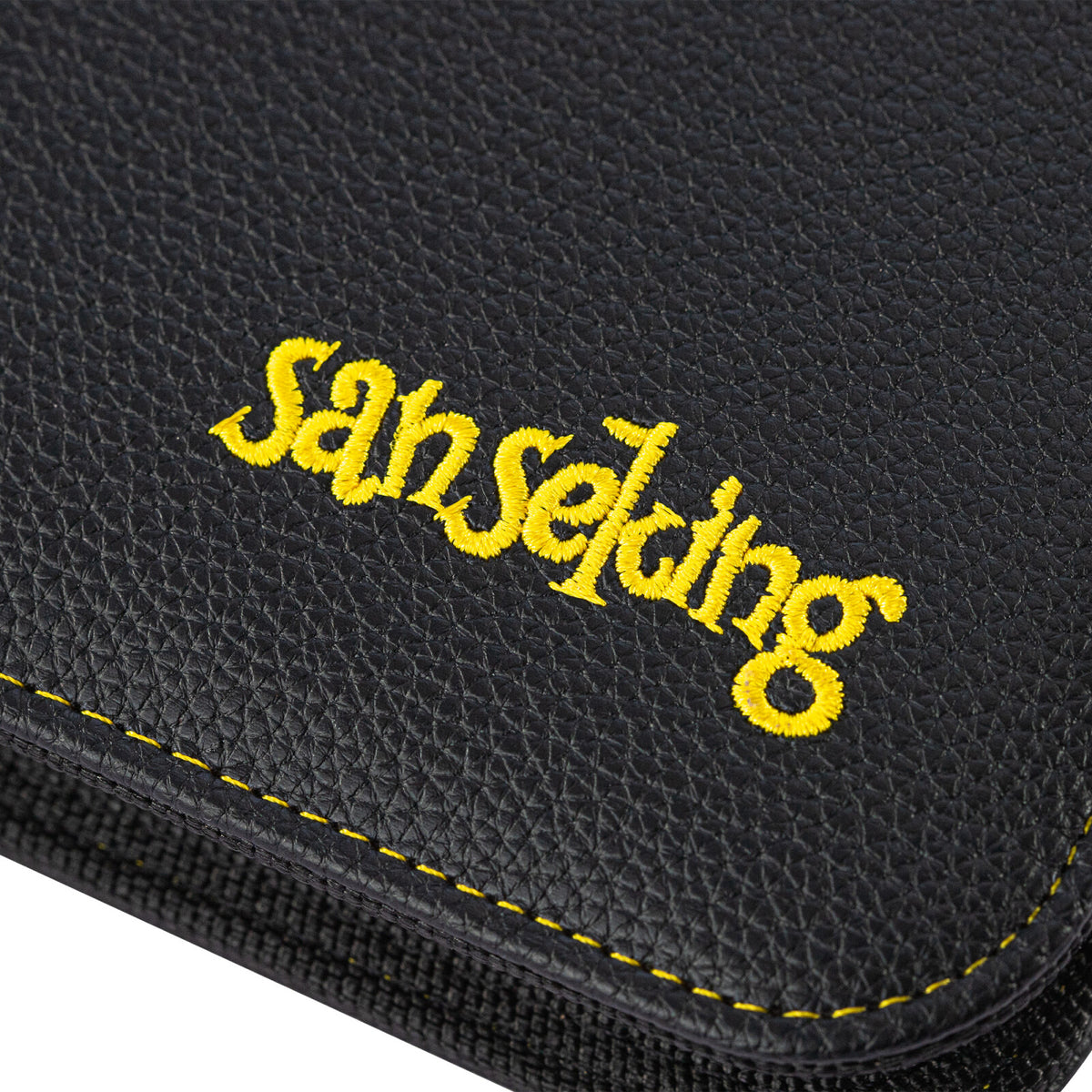AXIS-01 4/9/12-Pocket Black Trading Card Binder
