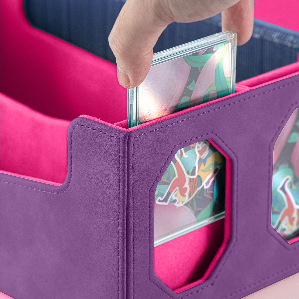 3000+ Large-Capacity Card Storage Case