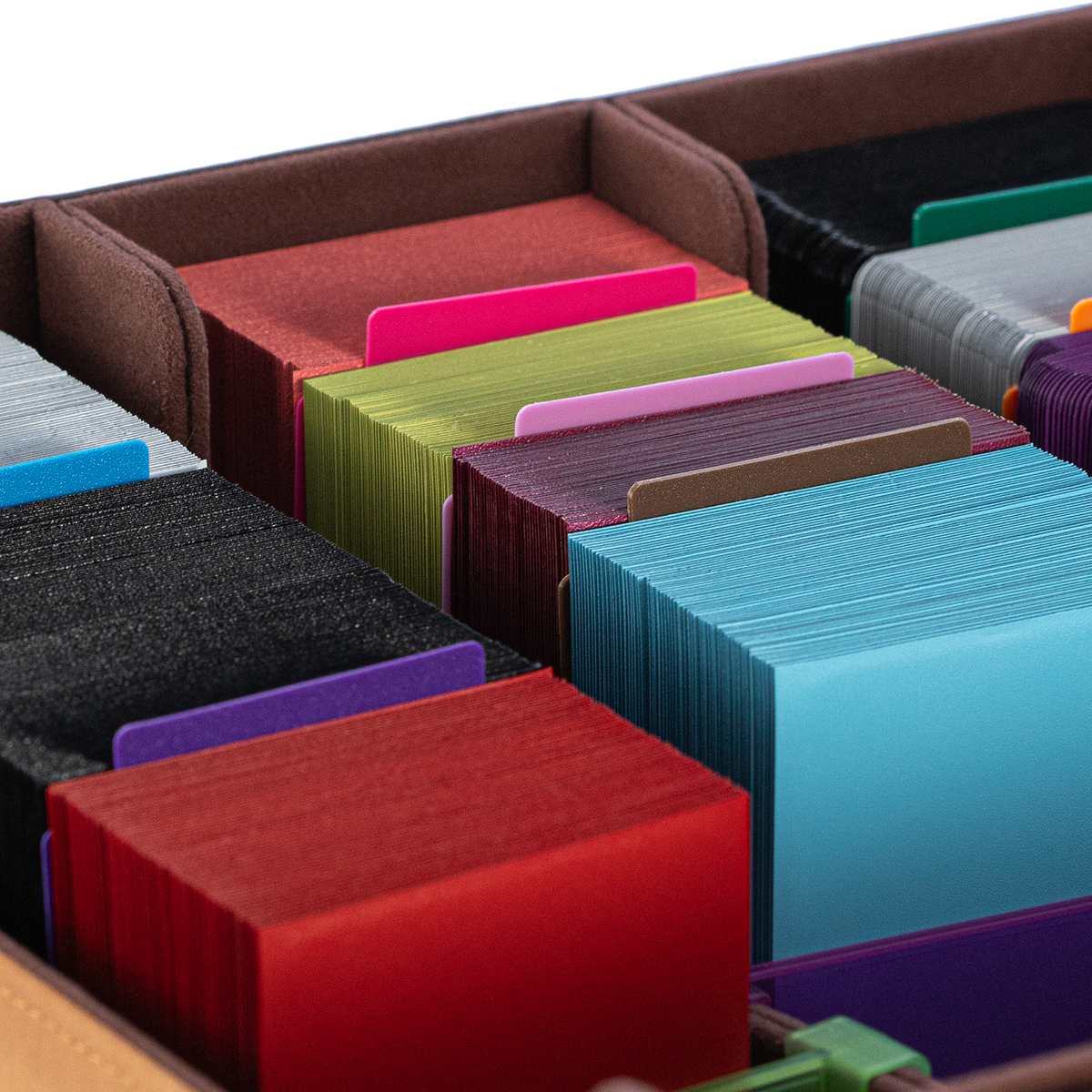 1800+ Large-Capacity Card Storage Case