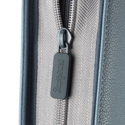AUREX CR-02 grey card binder zipper detail