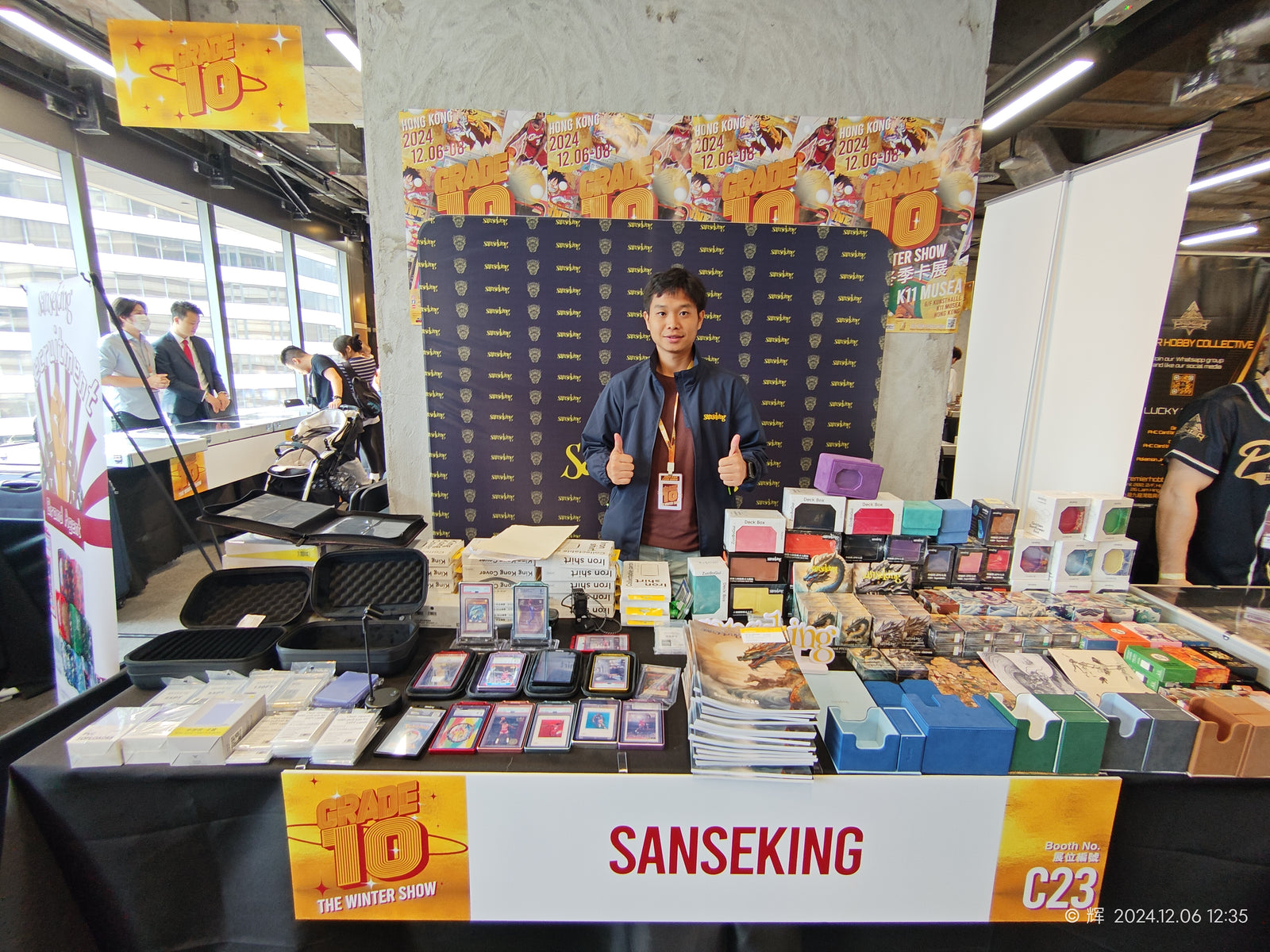 Sanseking team presenting products at a Hong Kong trade show